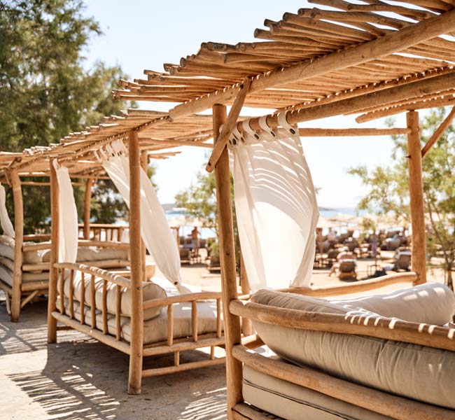 Priority Bookings for Sunbeds in Paros